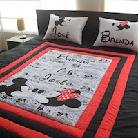 Edredón y Almohadas personalizadas con nombre - Mickey y Minnie - Color negro